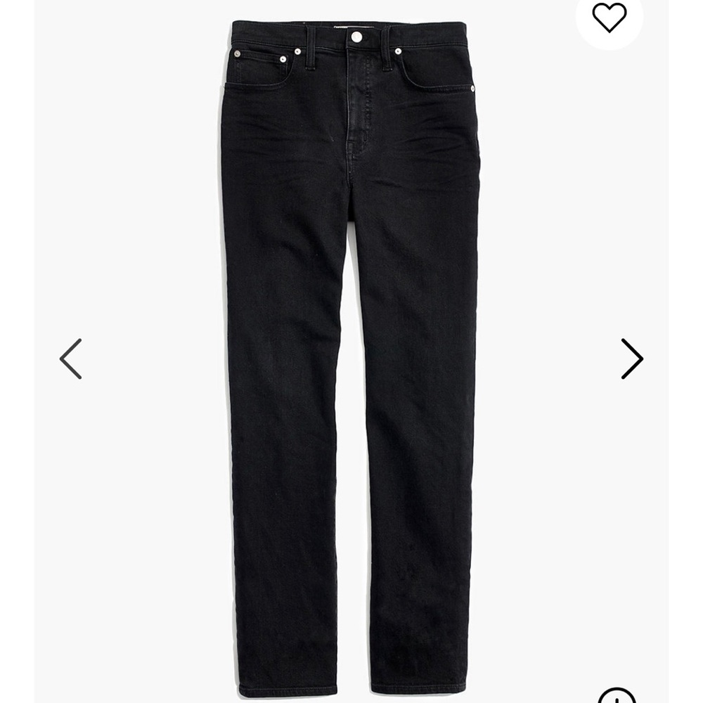 Madewell
Classic Straight Jeans in Lunar Wash 23